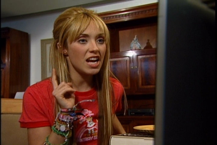 PDVD_1197 - Mia Colucci 06