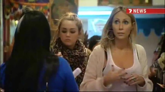Miley Cyrus - Channel 7 Seven News, Australia! 087
