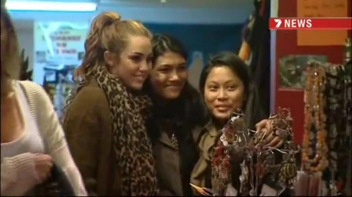 Miley Cyrus - Channel 7 Seven News, Australia! 170