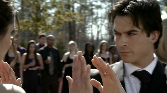 damon and elena 14