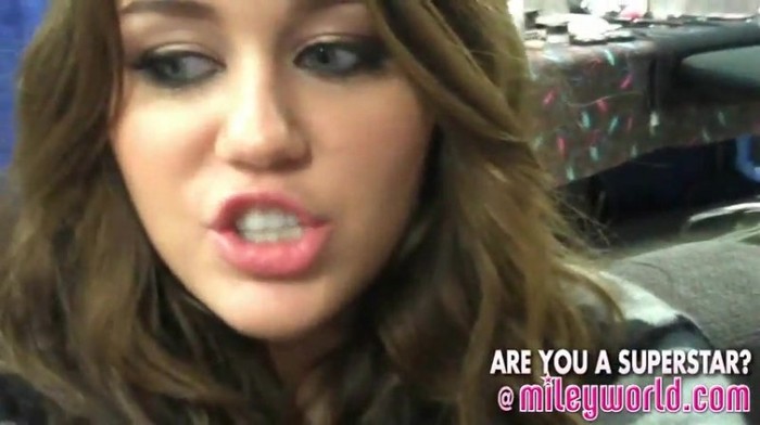 MileyWorld\'s _Be a Star_ Contest Round 7 017 - MileyWorlds Be A Star Contest Round 7 - Captures