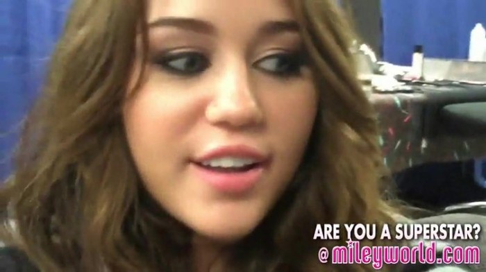 MileyWorld\'s _Be a Star_ Contest Round 7 061