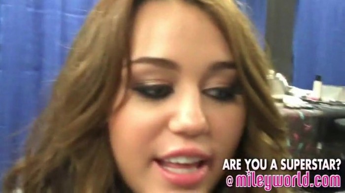 MileyWorld\'s _Be a Star_ Contest Round 7 064