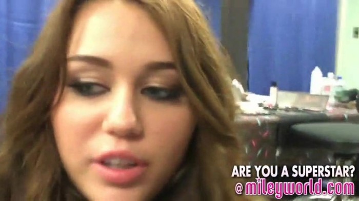 MileyWorld\'s _Be a Star_ Contest Round 7 080
