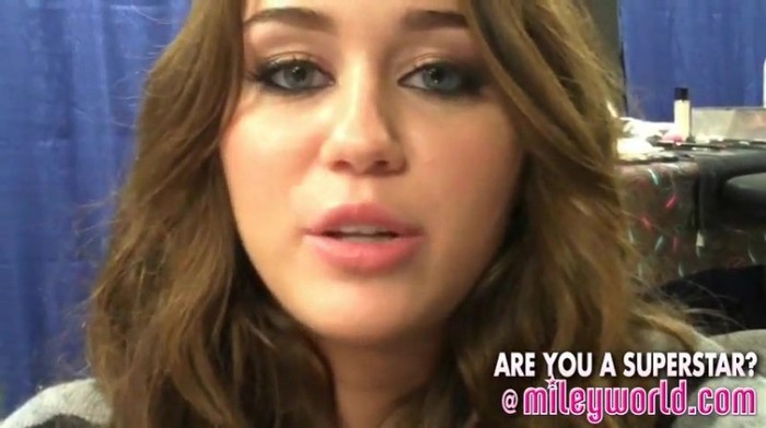 MileyWorld\'s _Be a Star_ Contest Round 7 200 - MileyWorlds Be A Star Contest Round 7 - Captures