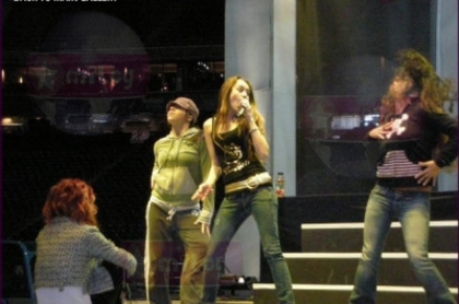 normal_011 - MileyWorld - 2006 Cheetah Girls Tour - Rehearsals