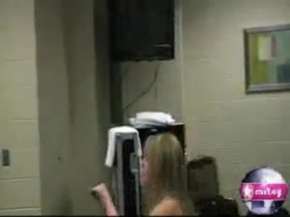 MileyWorld - Backstage From Show! 546