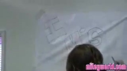 MileyWorld - I Miss You! [ Completed ] 091 - MileyWorld - I Miss You - Captures