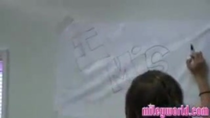 MileyWorld - I Miss You! [ Completed ] 094 - MileyWorld - I Miss You - Captures