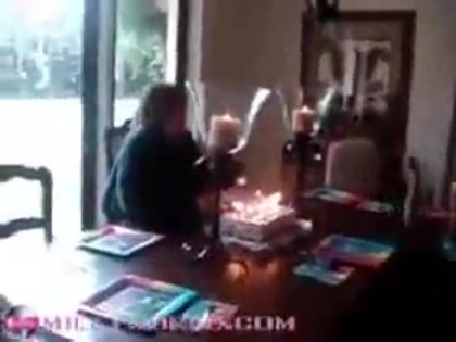 MileyWorld - Happy birthday Billy! 049