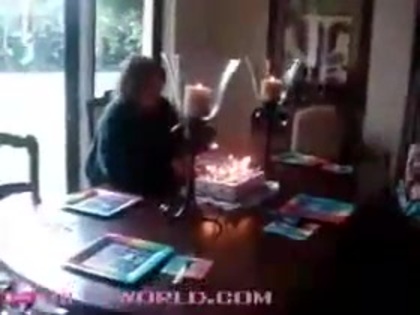 MileyWorld - Happy birthday Billy! 058
