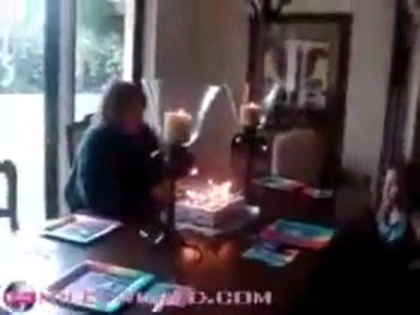 MileyWorld - Happy birthday Billy! 061