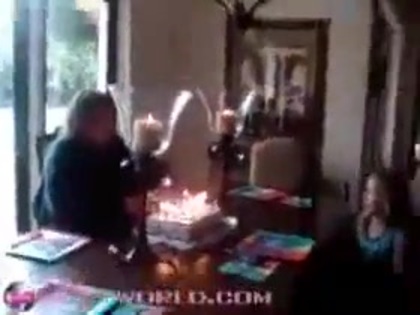 MileyWorld - Happy birthday Billy! 081