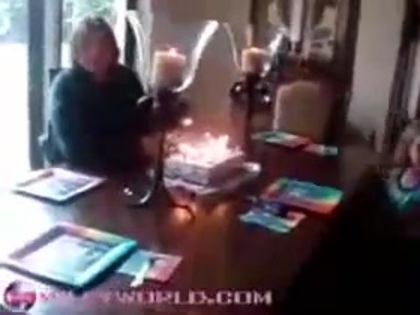 MileyWorld - Happy birthday Billy! 089