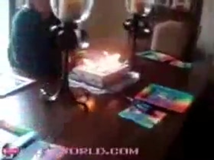 MileyWorld - Happy birthday Billy! 101