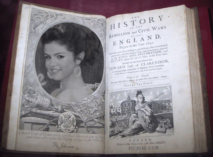 uite iete apare si in carti in istorie - 0-photos Selena special-0