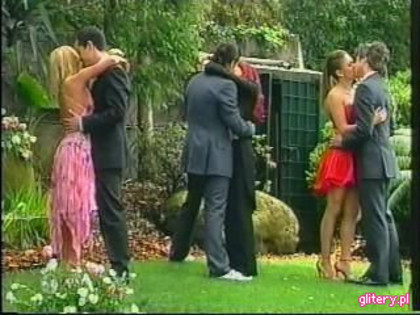 0092392091 - 0 Anahi Glitery 2