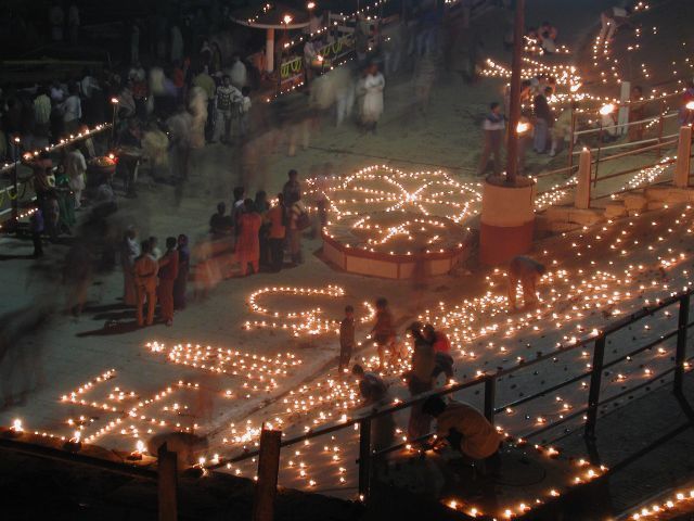 diwali4 - Diwali- festivalul hindus al luminilor