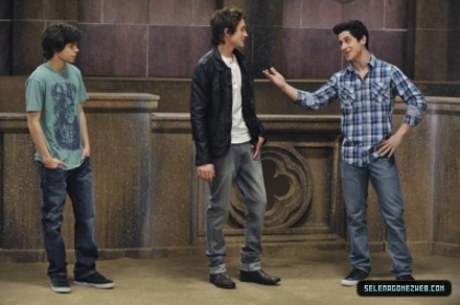 normal_selena-gomez-002 - Wizards Of Waverly Place - Beast Tamer - Promotional Stills