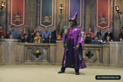 normal_selena-gomez-018 - Wizards Of Waverly Place - Beast Tamer - Promotional Stills