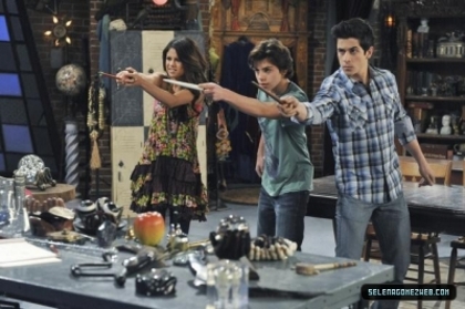 normal_selena-gomez-033 - Wizards Of Waverly Place - Beast Tamer - Promotional Stills