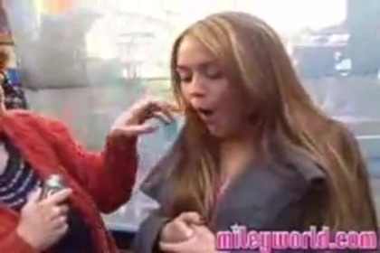 MileyWorld - Warming Up! 147