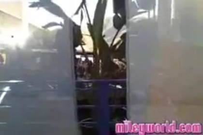 MileyWorld - Warming Up! 178