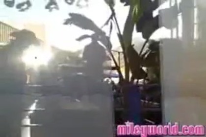 MileyWorld - Warming Up! 189