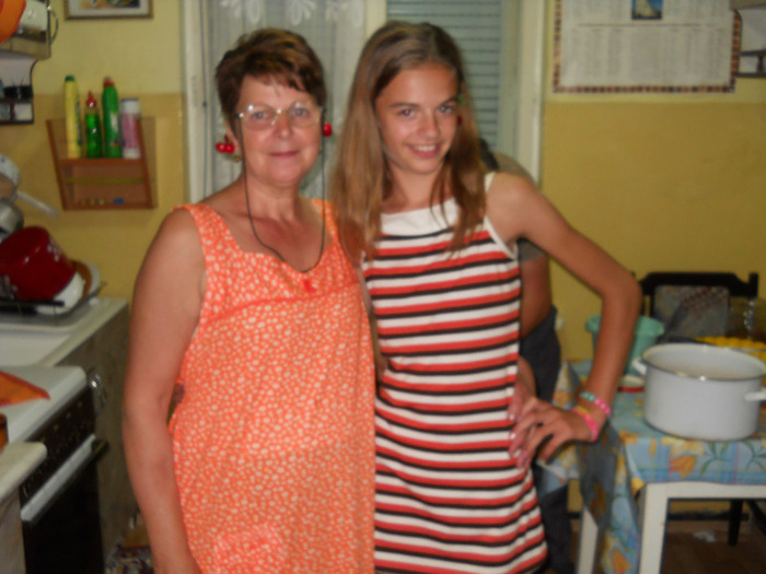 ..si ma pozez cu bunica