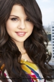 31 - selena gomez