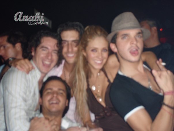 ATgAAAA39aT8IzpmuPoeFMKGuRUDQcWVoTDtERxMAbIyiu9gRaeZldQoYn5qbtSLm2gAplMpXmMqg7_kMtusBhu0KiJ6AJtU9VB_ - Anahi 2