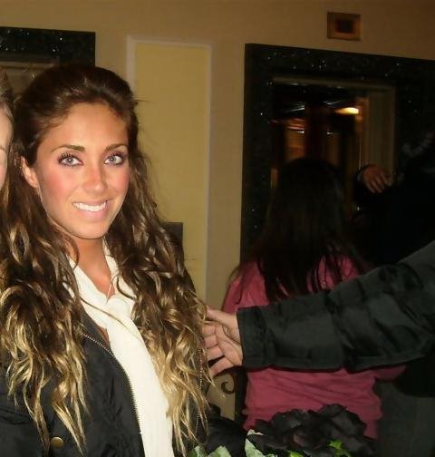 ATgAAAAlnPqT_r14jF_FFau1HMldolQeEAgroQNu5whyCXeHuE-0pTlA2JNwf-mk1hS6awFjVrm58tG-M_Y9_pibAxAXAJtU9VDu - Anahi 2