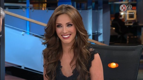 268204_10150218462010872_306465525871_7760113_2872737_n - Anahi en el Noticiero de Lopez Doriga