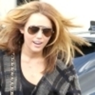 22365672_MYGMQHXRO - Copy