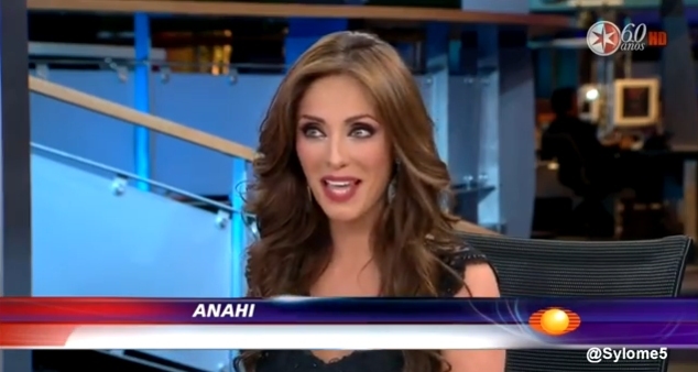 3 - Anahi en el Noticiero de Lopez Doriga