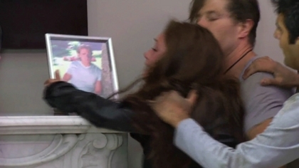 normal_097 - Dos Hogares Promos y Trailer