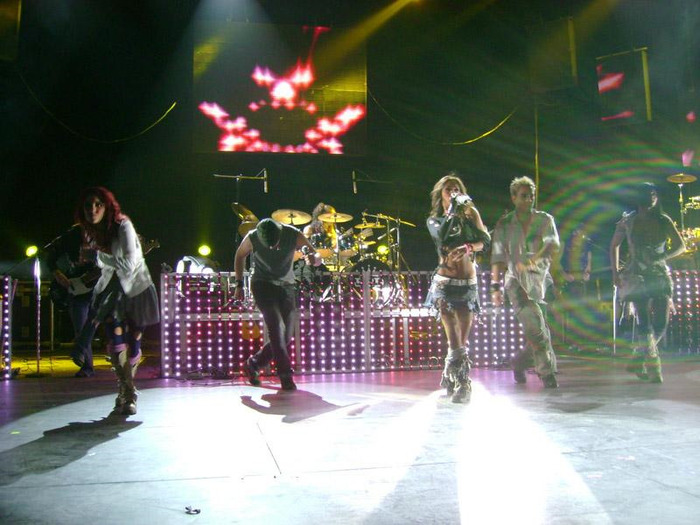037 - Show 2007