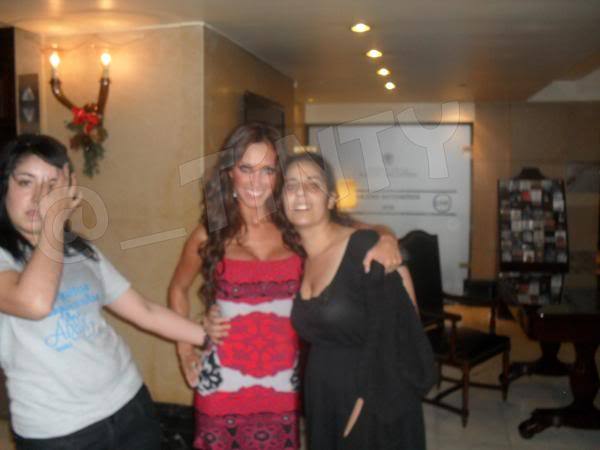 x2_39cb619 - Candid 2010
