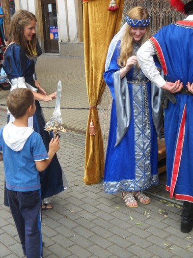 Ca....valerul continua amenintarea Ca....valerul continua amenintarea
