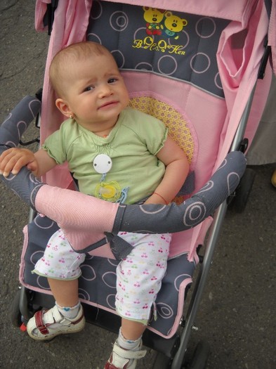 .......o cetateanca... .......o cetateanca...