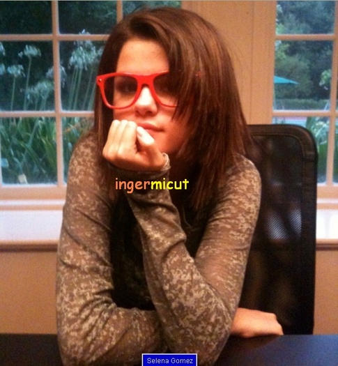 sel - poze rare si personale  cu selena gomez