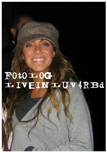 1162765916fin03oh - Anahi 5