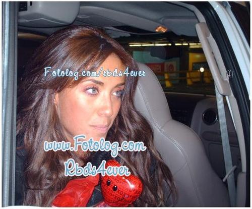 1171592425fxi2jf1 - Anahi 5