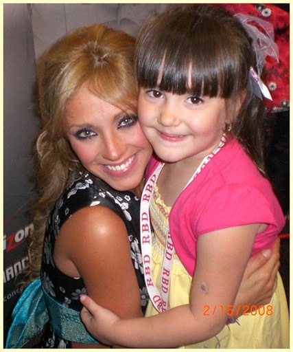 123003166 - Anahi 4