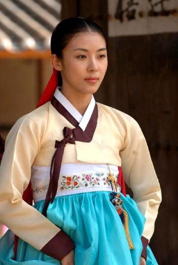 hajiwonhanbok - Cele mai frumoase actrite coreene