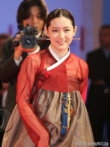 leeyoungaehanbok2