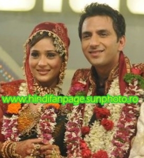 75624_462905449555_165475334555_5261837_2185302_n - Sara Khan POZE DE PE FACEBOOK