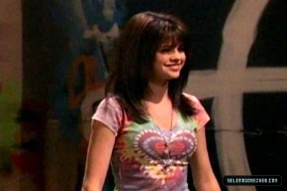 normal_selena-gomez-0004