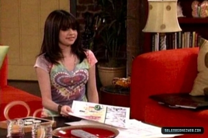 normal_selena-gomez-0018