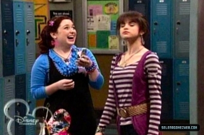 normal_selena-gomez-0072